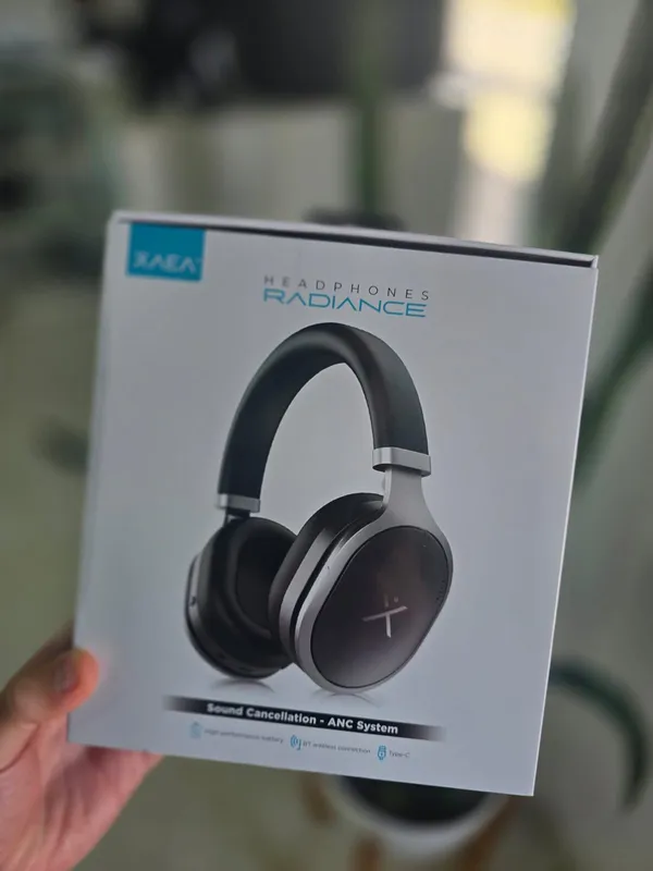 XAEA Radiance - FoxCel
